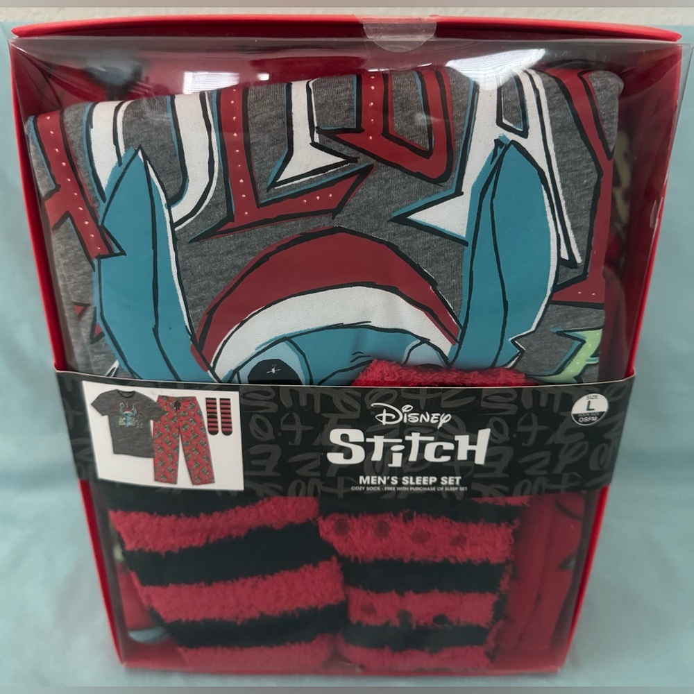 Disney Stitch Men's Sleep Set - Picture 8 of 9